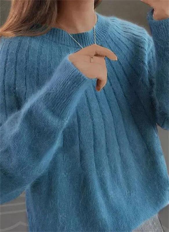 Women's One-Size Slouchy Knitted Sweater