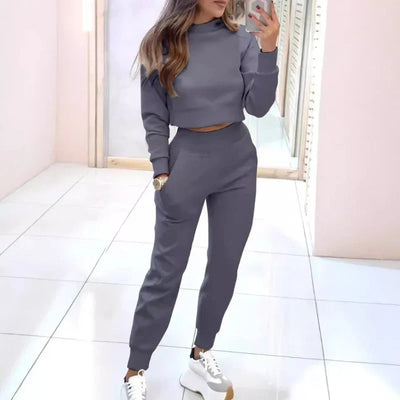 Willa | Women's Cropped Knit Jogger Lounge Set